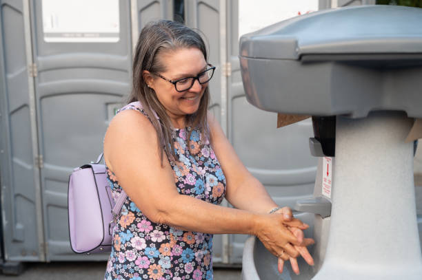 Best Emergency porta potty rental  in Coconut Creek, FL